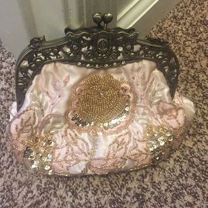 Elegant Vintage Rose Purse